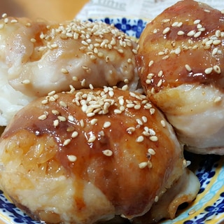 焼き肉のタレで❢肉巻きおにぎり